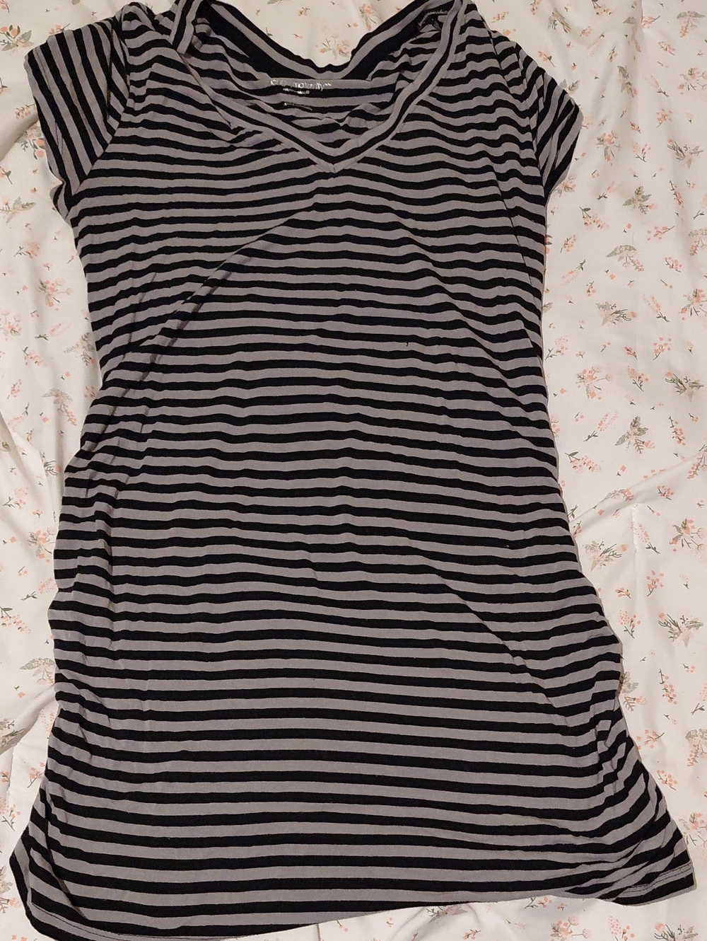 Liz Lange Black & Gray Striped V-Neck Mini Dress